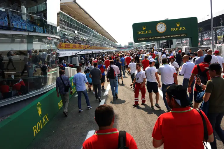 Mercedes - a Monza un week end da campioni accompagnati dalla nuova CLA - 37