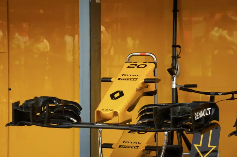 Mercedes - a Monza un week end da campioni accompagnati dalla nuova CLA - 45