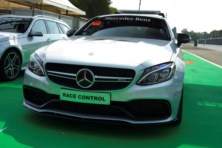Mercedes - a Monza un week end da campioni accompagnati dalla nuova CLA - 59