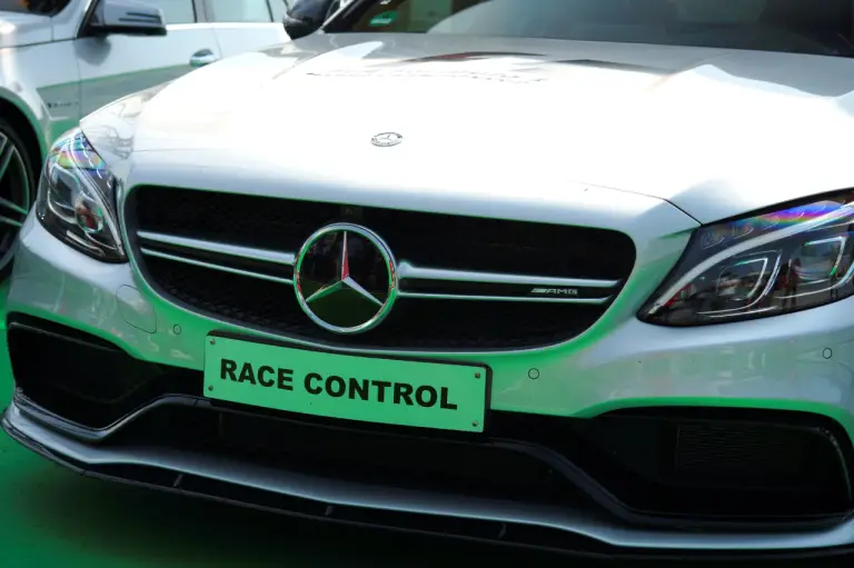 Mercedes - a Monza un week end da campioni accompagnati dalla nuova CLA - 60