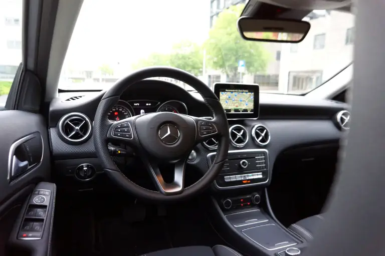 Mercedes A180d Next prova su strada 2017 - 32