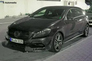 Mercedes A45 AMG - Foto spia 31-03-2015 - 2