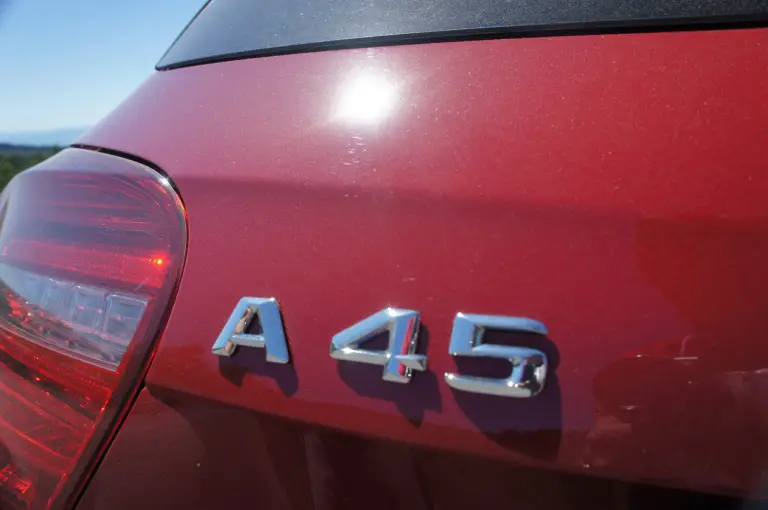 Mercedes A45 Amg  Prime impressioni di guida - 15