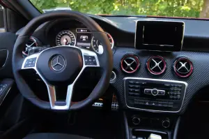 Mercedes A45 Amg  Prime impressioni di guida - 36