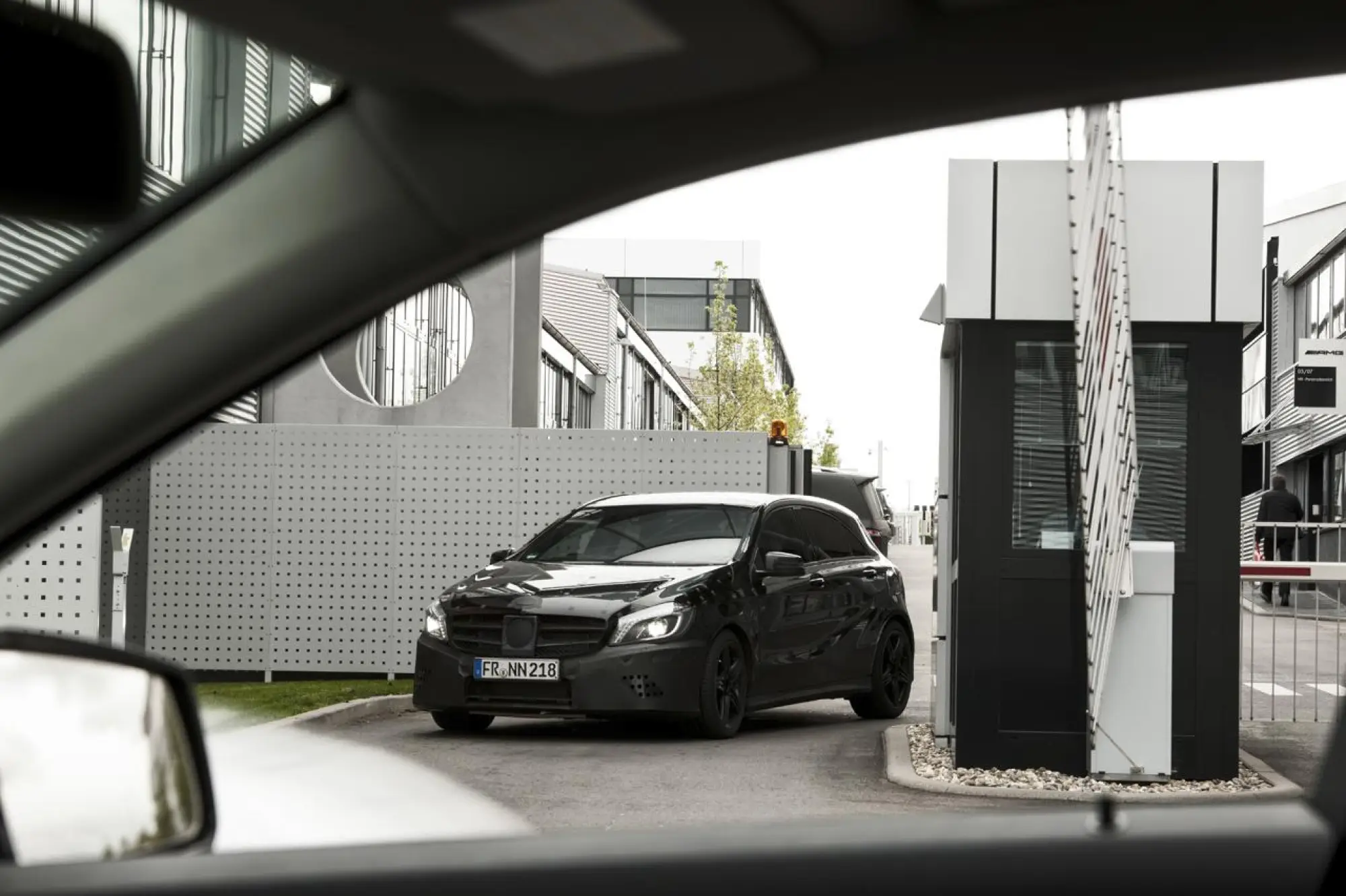 Mercedes A45 AMG teaser - 2