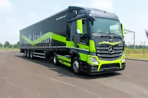 Mercedes Actros - Evento Shaping Future Transportation 10-06-2015