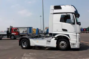 Mercedes Actros - Evento Shaping Future Transportation 10-06-2015