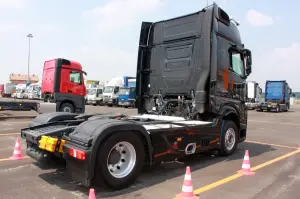 Mercedes Actros - Evento Shaping Future Transportation 10-06-2015