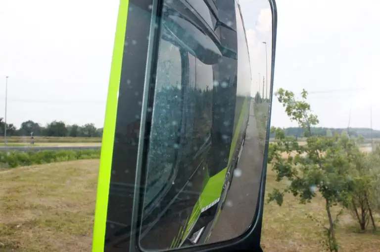 Mercedes Actros - Evento Shaping Future Transportation 10-06-2015 - 60