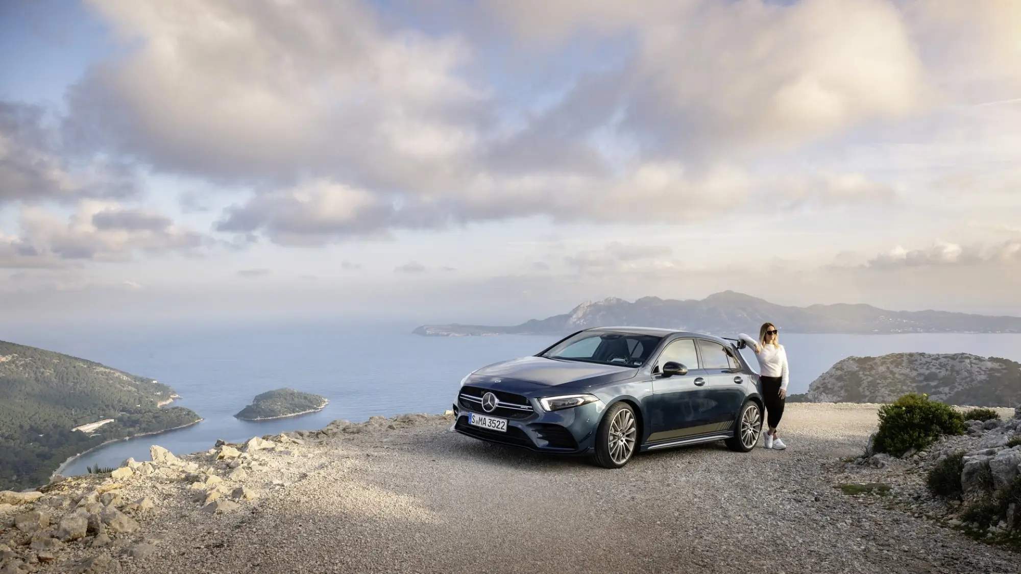 Mercedes-AMG A 35 2018 - 14