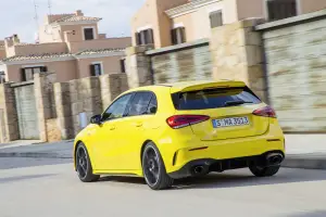 Mercedes-AMG A 35 2018 - 38