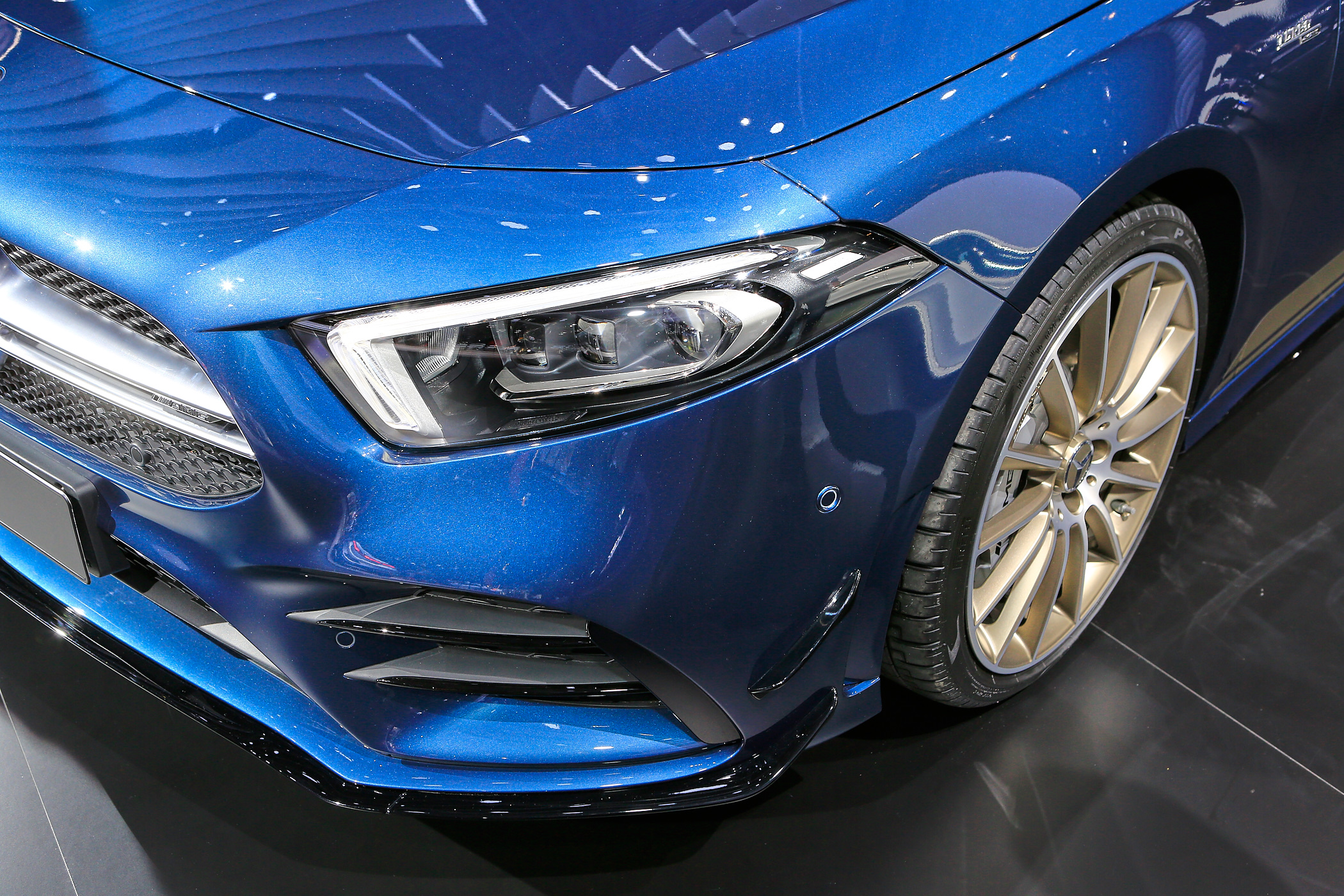 Mercedes-AMG A 35 - Salone di Parigi 2018