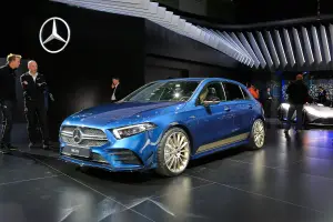 Mercedes-AMG A 35 - Salone di Parigi 2018 - 2