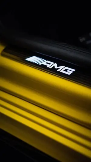 Mercedes-AMG A 35 - Teaser