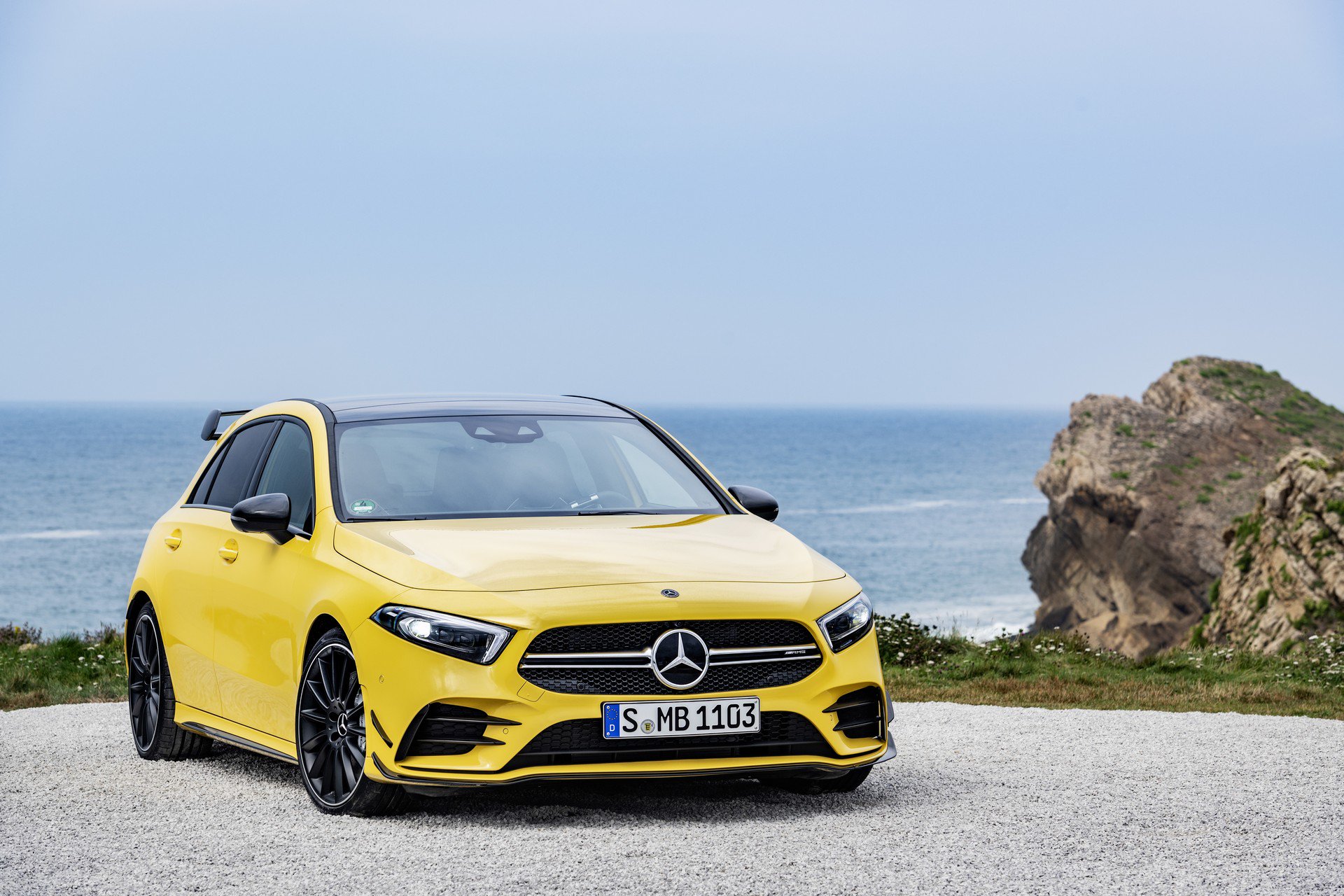 Mercedes-AMG A 35