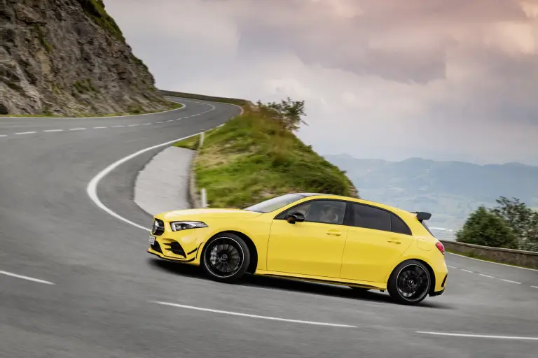 Mercedes-AMG A 35 - 15