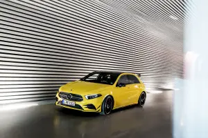 Mercedes-AMG A 35 - 19