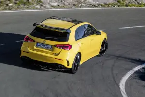 Mercedes-AMG A 35 - 23