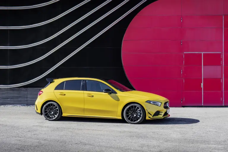 Mercedes-AMG A 35 - 3