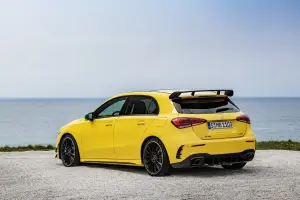 Mercedes-AMG A 35 - 8