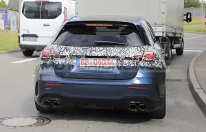 Mercedes-AMG A 45 2023 - Foto spia 23-06-2021 - 7