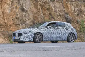 Mercedes AMG A 45 foto spia 2 Agosto 2017 - 3