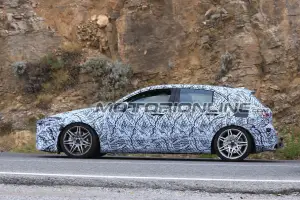 Mercedes AMG A 45 foto spia 2 Agosto 2017 - 4