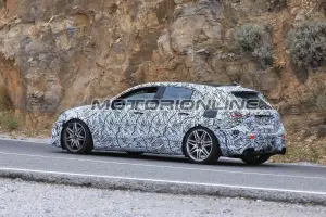 Mercedes AMG A 45 foto spia 2 Agosto 2017