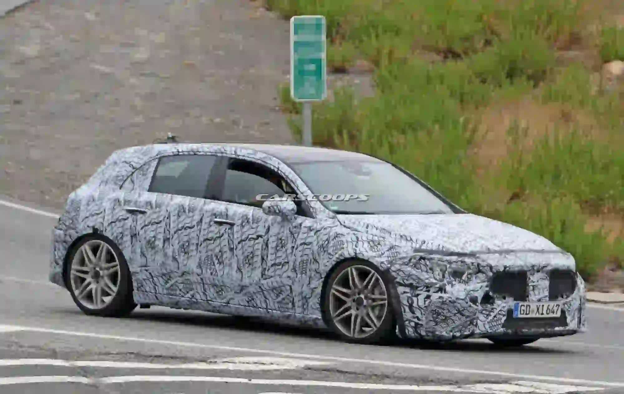 Mercedes-AMG A45 2018-2019 - 3