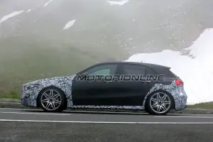 Mercedes-AMG A45 foto spia 20 giugno 2018