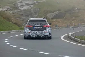 Mercedes-AMG A45 foto spia 20 giugno 2018