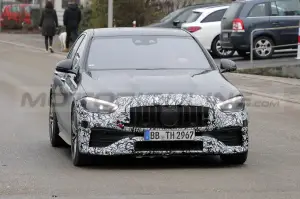Mercedes-AMG C 43 2023 - Foto Spia 16-12-2021