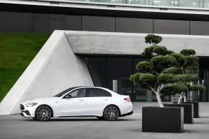 Mercedes-AMG C 43 2023 - Foto