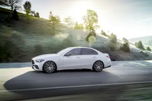 Mercedes-AMG C 43 2023 - Foto