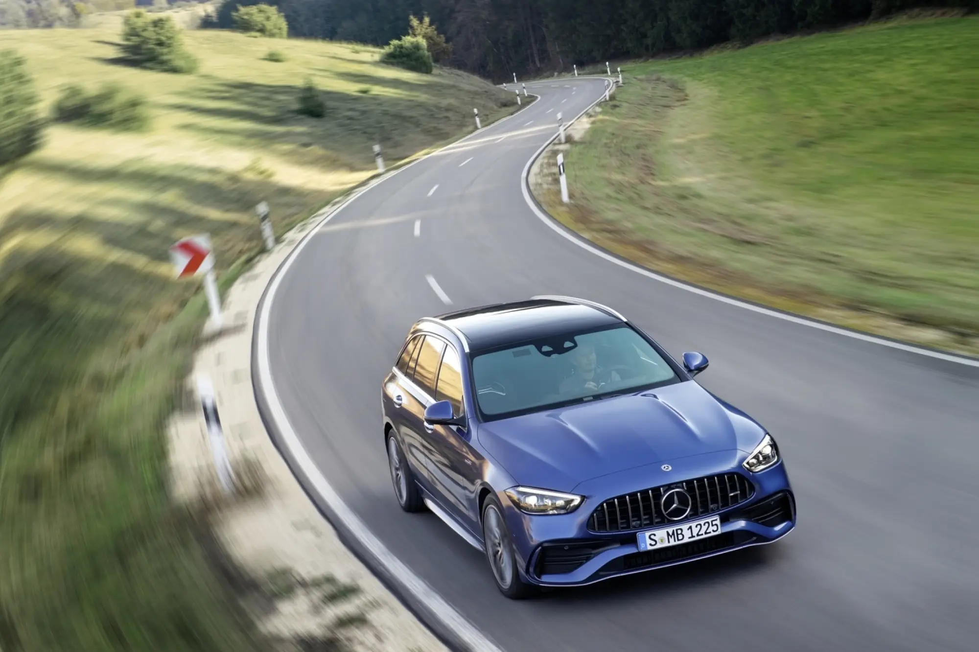 Mercedes-AMG C 43 2023 - Foto - 19