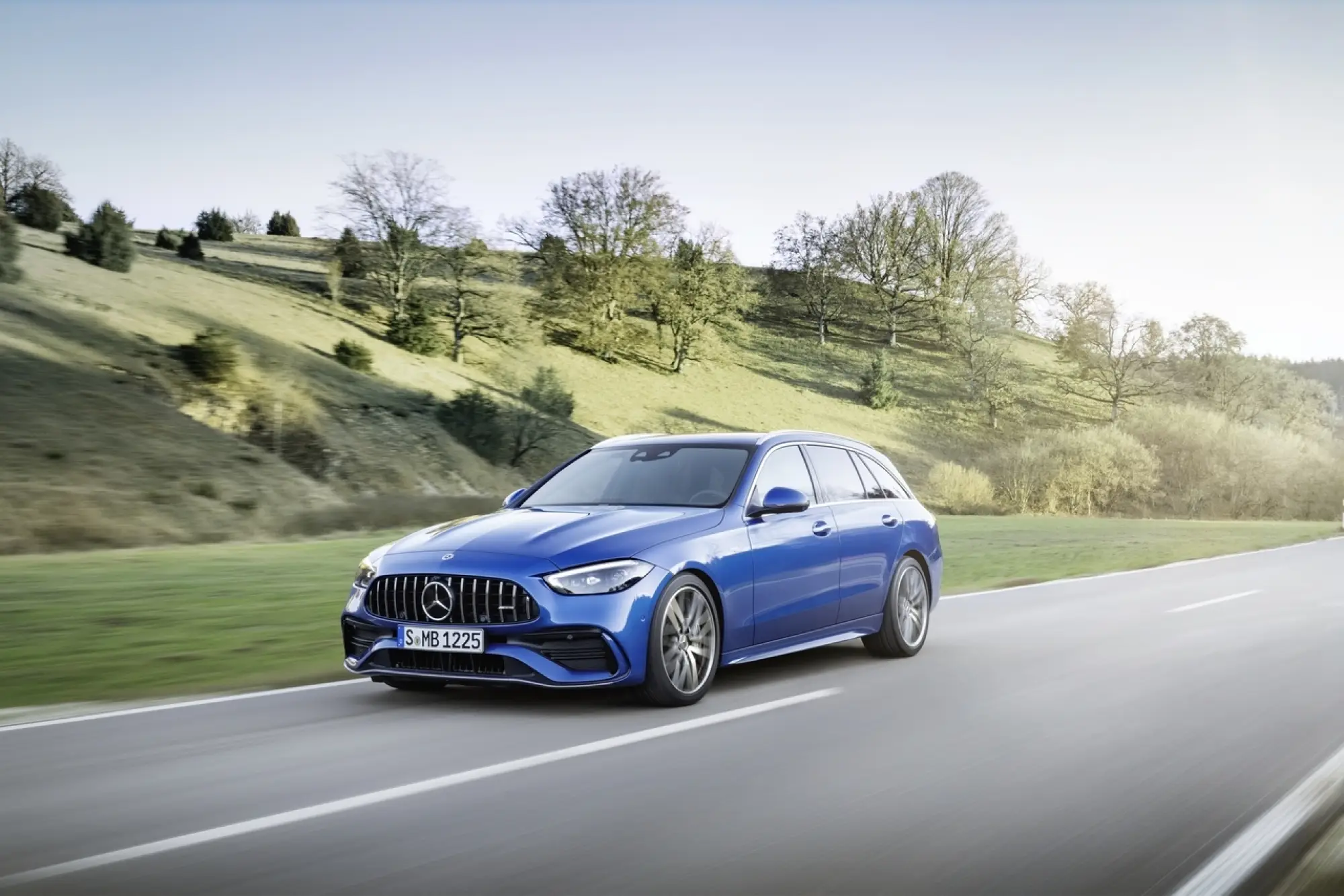 Mercedes-AMG C 43 2023 - Foto - 23