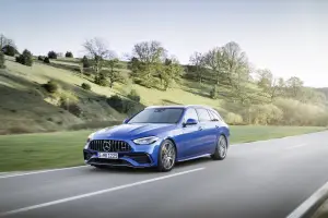 Mercedes-AMG C 43 2023 - Foto