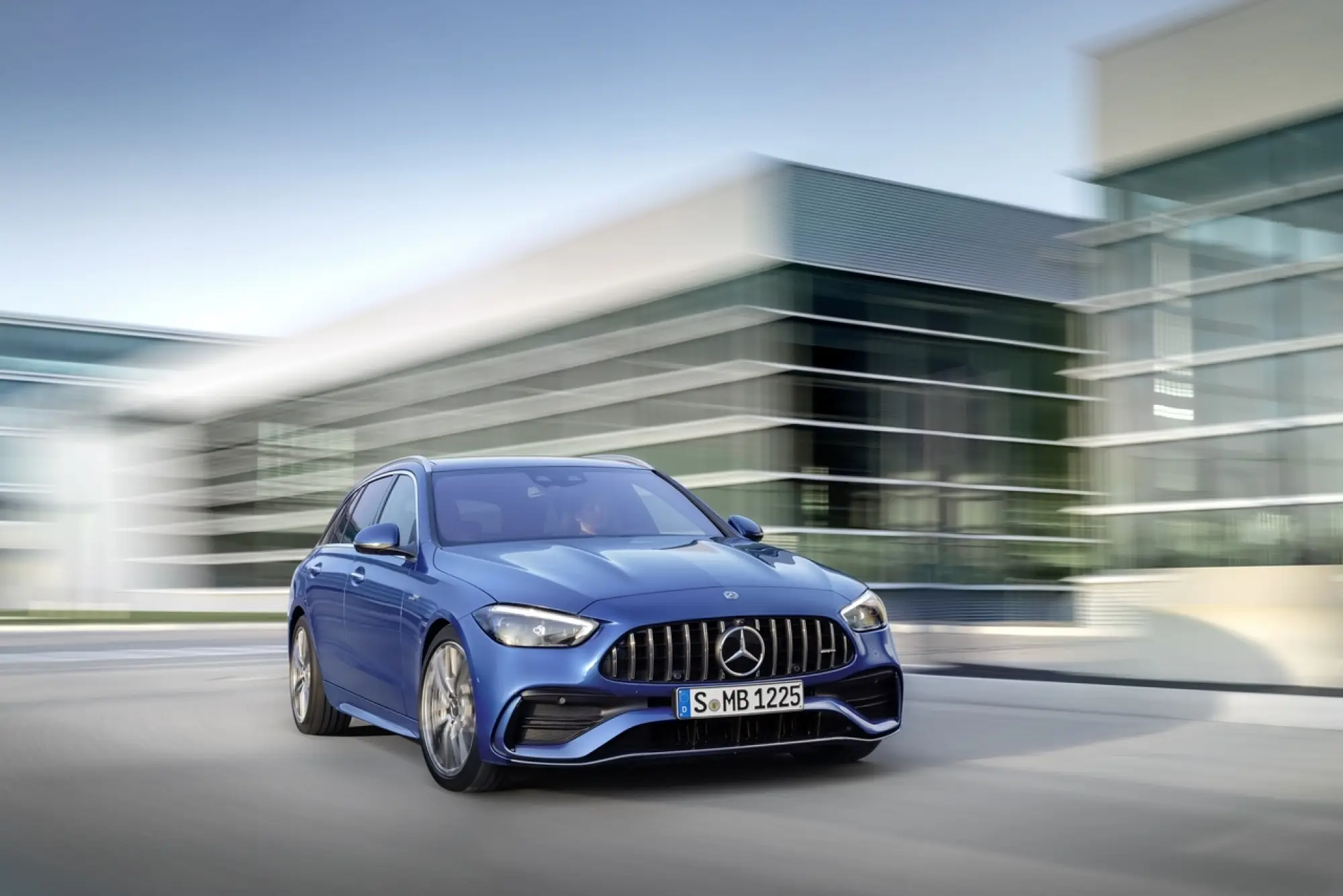 Mercedes-AMG C 43 2023 - Foto - 9