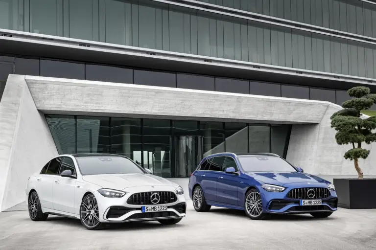 Mercedes-AMG C 43 2023 - Foto - 22