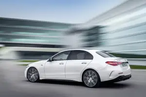 Mercedes-AMG C 43 2023 - Foto