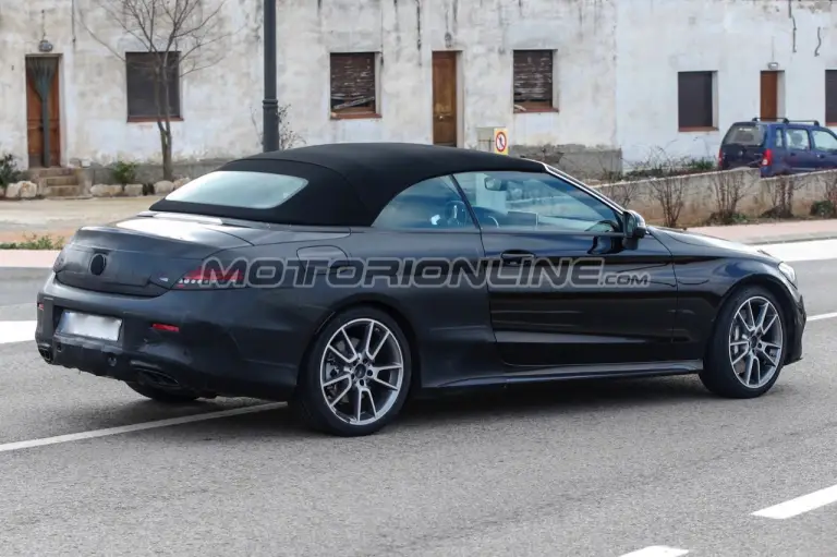 Mercedes-AMG C 43 e C 63 Cabrio MY 2017 - Foto spia 23-02-2016 - 8