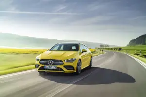 Mercedes-AMG CLA 35 Shooting Brake