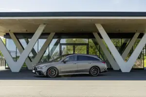 Mercedes-AMG CLA 45 Shooting Brake