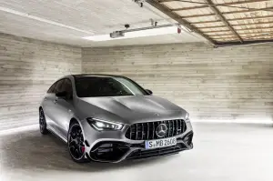 Mercedes-AMG CLA 45 Shooting Brake