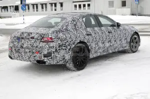 Mercedes-AMG E 53 e 2023 - Foto Spia 09-03-2022 - 16