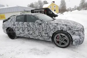 Mercedes-AMG E 53 e 2023 - Foto Spia 09-03-2022 - 10