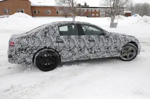 Mercedes-AMG E 53 e 2023 - Foto Spia 09-03-2022 - 19
