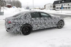 Mercedes-AMG E 53 e 2023 - Foto Spia 09-03-2022 - 21