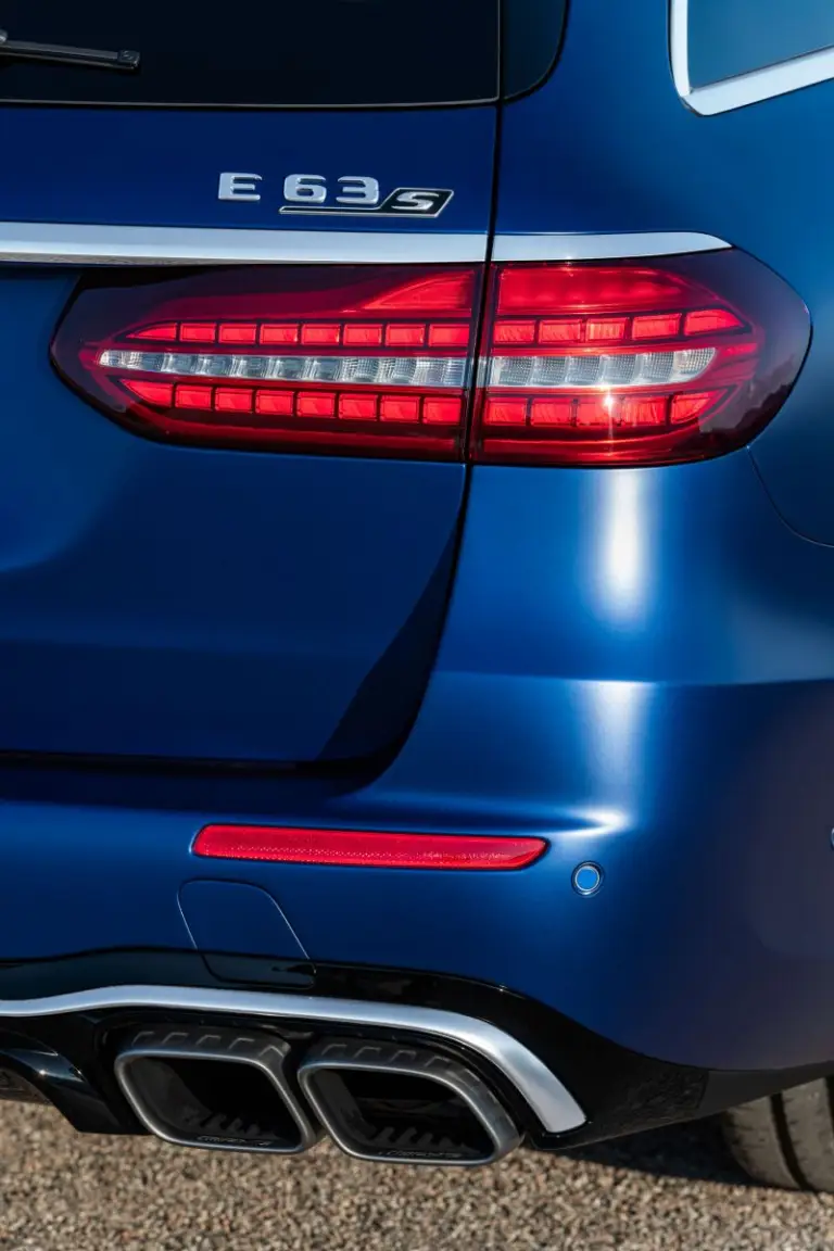 Mercedes-AMG E 63 2021 - 36