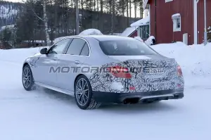 Mercedes-AMG E 63 foto spia 13 marzo 2019